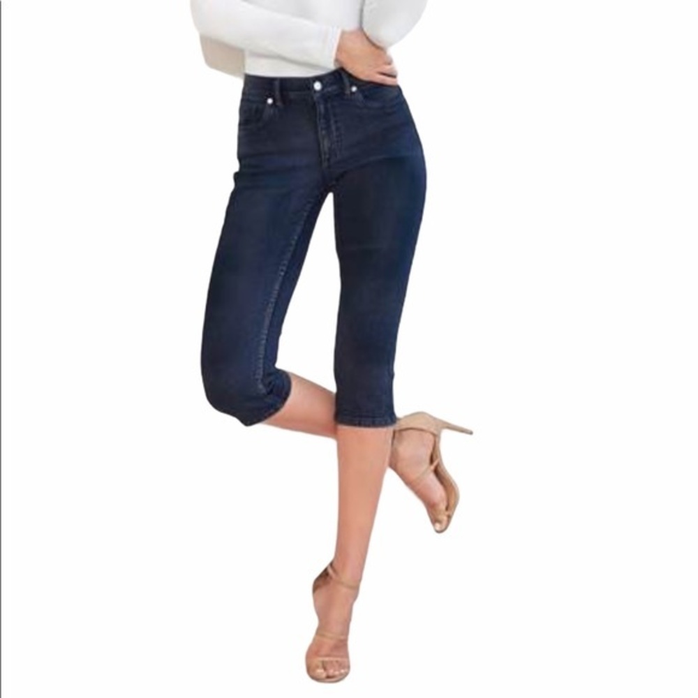Domaine Brand sz 11 dark blue stretch Capri jeans